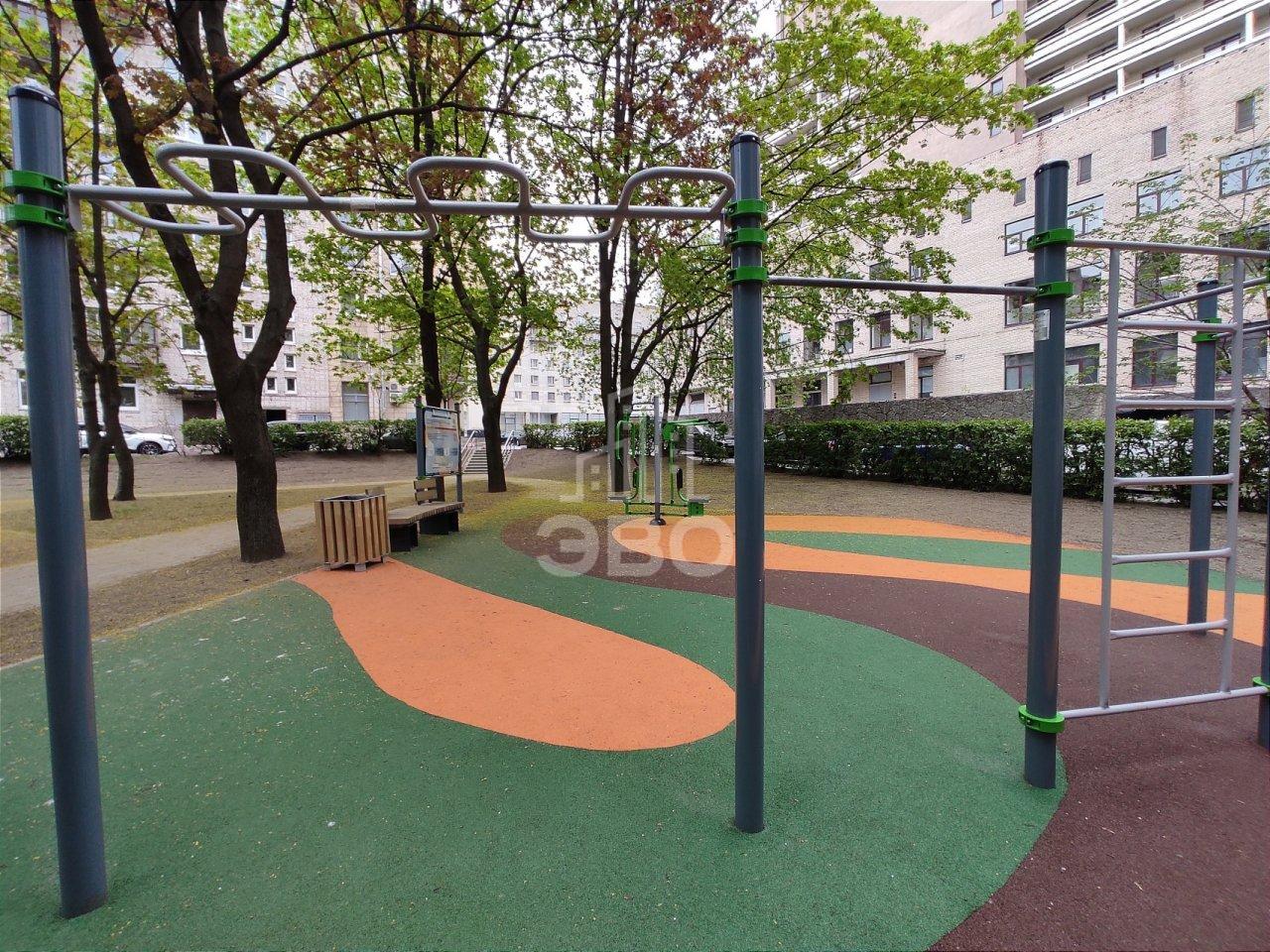 однокомнатная квартира в Санкт-Петербурге по адресу: Свердловская наб., 64