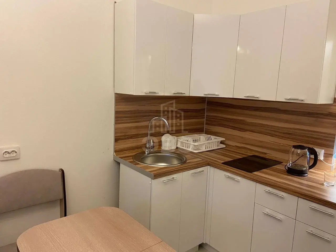 однокомнатная квартира в Санкт-Петербурге по адресу: Арцеуловская аллея, 21