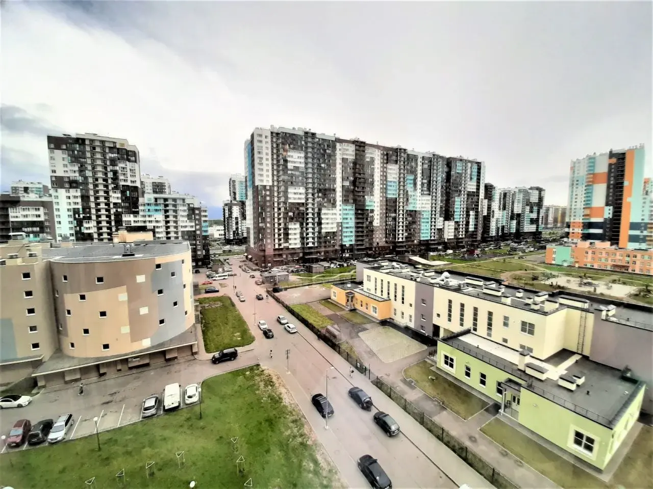 однокомнатная квартира в Санкт-Петербурге по адресу: Комендантский проспект, 66, к 3