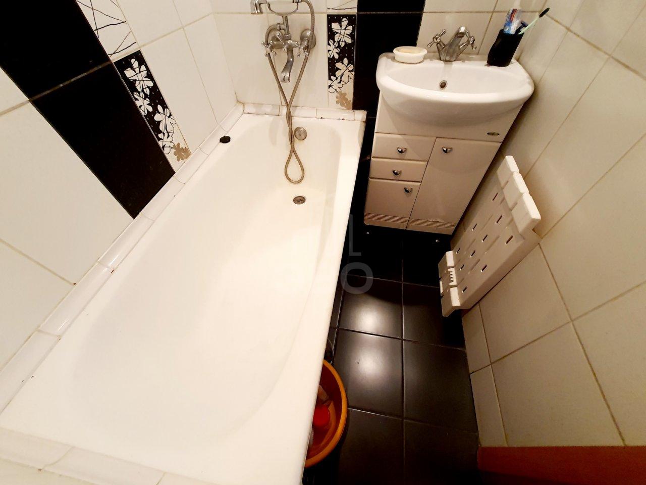 однокомнатная квартира в Санкт-Петербурге по адресу: Загребский б-р., 7, к 1