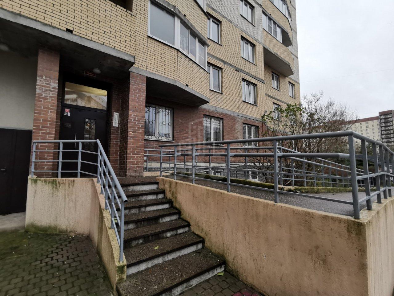 однокомнатная квартира в Санкт-Петербурге по адресу: Мартыновская ул., 14, к 1