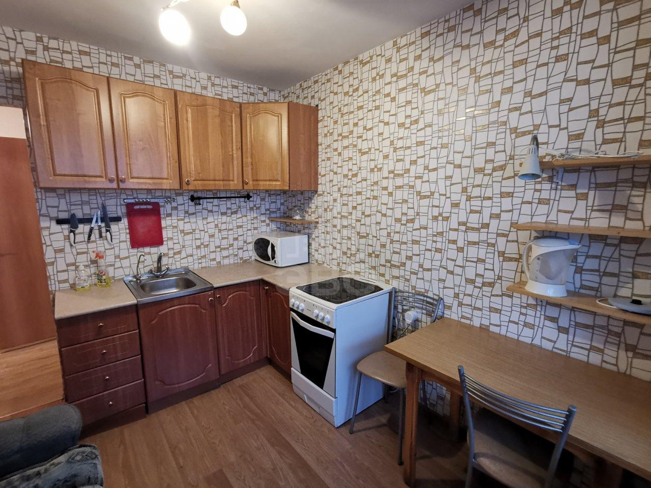 однокомнатная квартира в Санкт-Петербурге по адресу: Мартыновская ул., 14, к 1