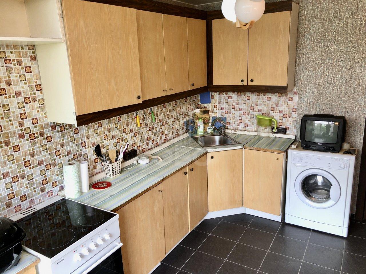 однокомнатная квартира в Санкт-Петербурге по адресу: Художников проспект, 13, к 4