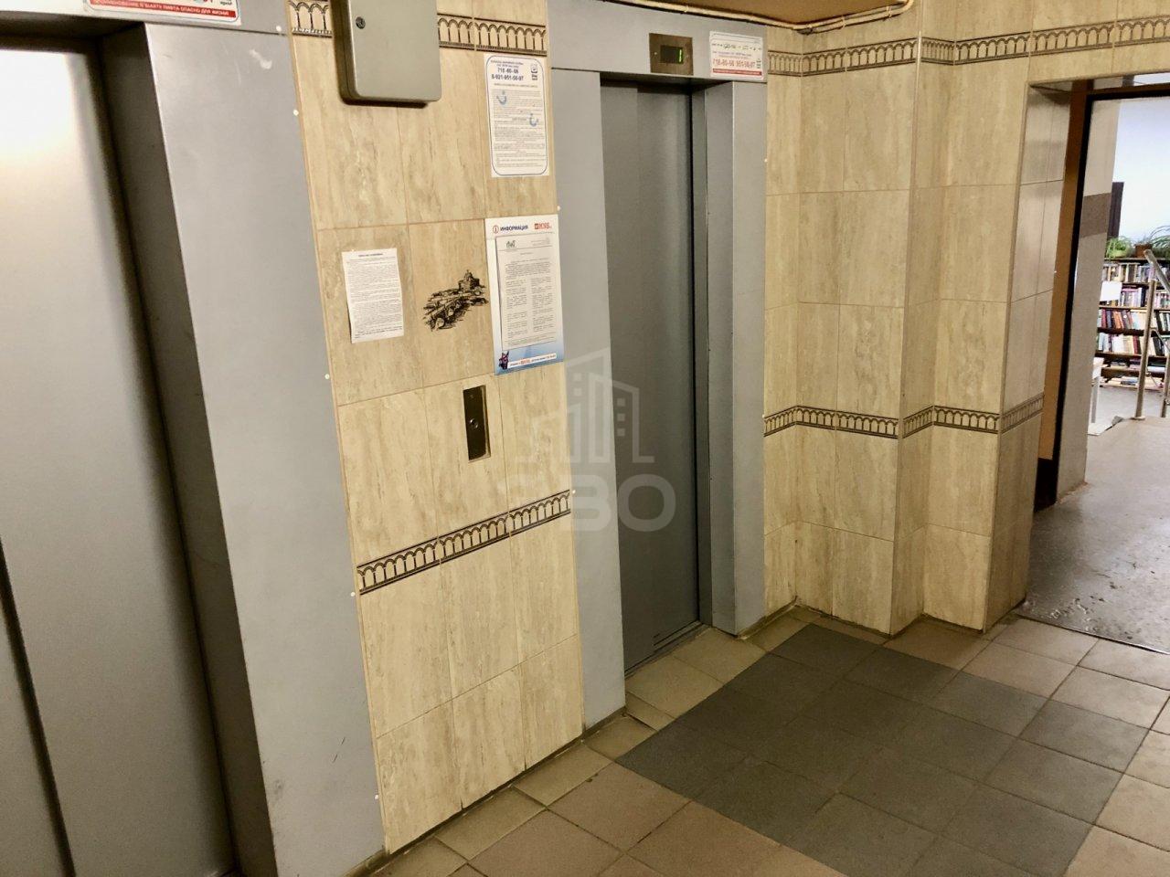 однокомнатная квартира в Санкт-Петербурге по адресу: Художников проспект, 13, к 4