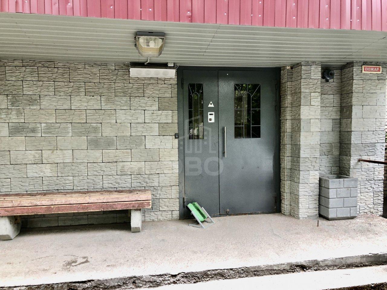 однокомнатная квартира в Санкт-Петербурге по адресу: Художников проспект, 13, к 4