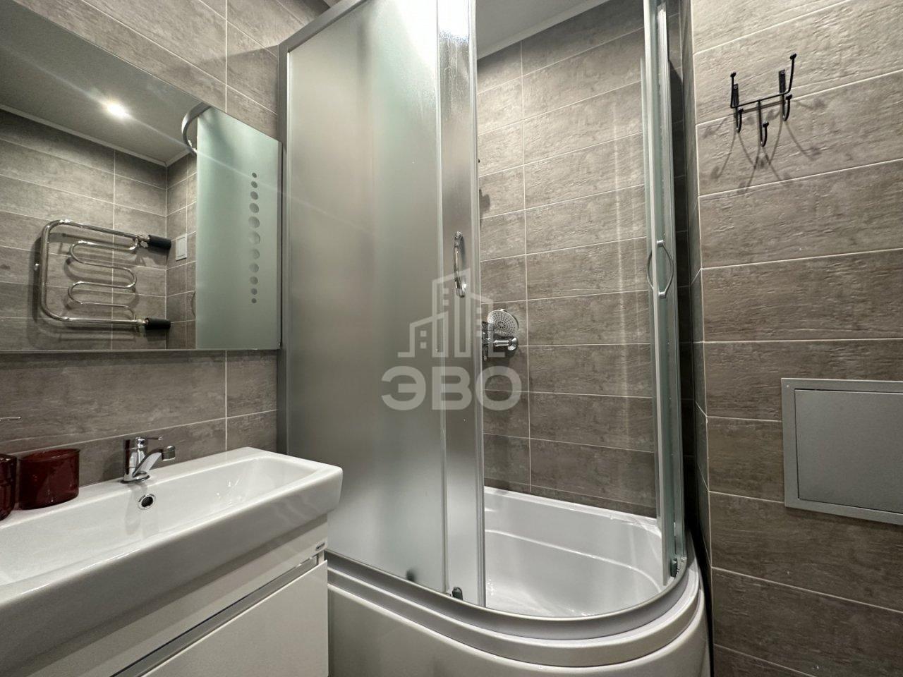 однокомнатная квартира в Санкт-Петербурге по адресу: Героев проспект, 18