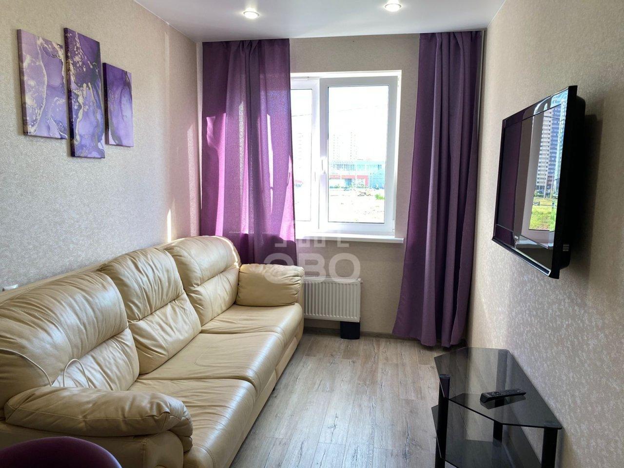 однокомнатная квартира в Санкт-Петербурге по адресу: Героев проспект, 18