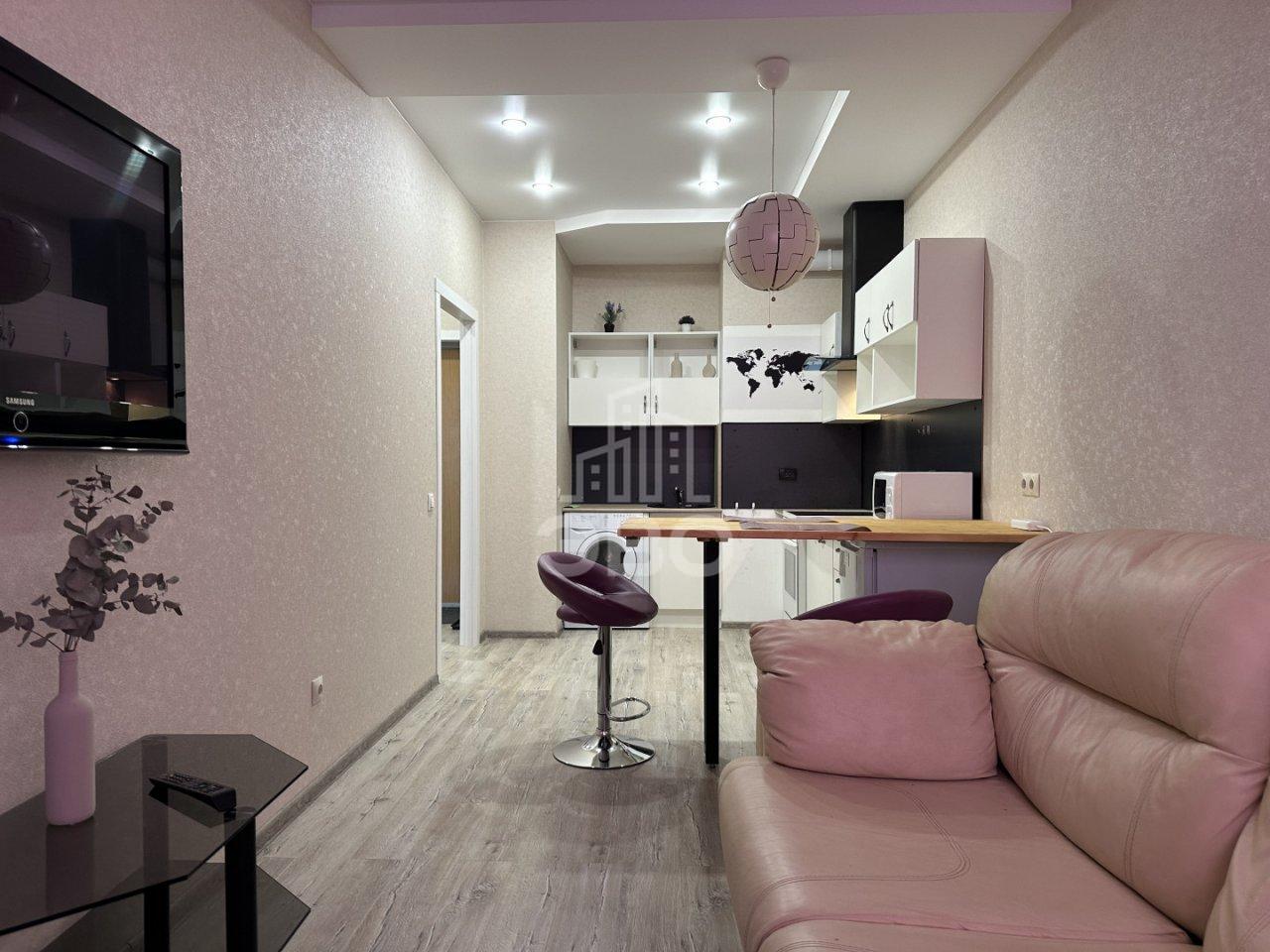 однокомнатная квартира в Санкт-Петербурге по адресу: Героев проспект, 18