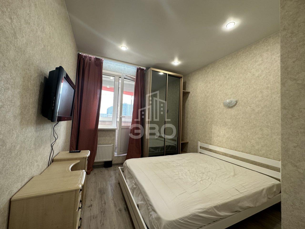 однокомнатная квартира в Санкт-Петербурге по адресу: Героев проспект, 18