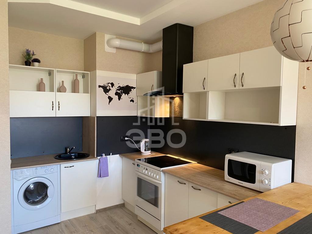 однокомнатная квартира в Санкт-Петербурге по адресу: Героев проспект, 18