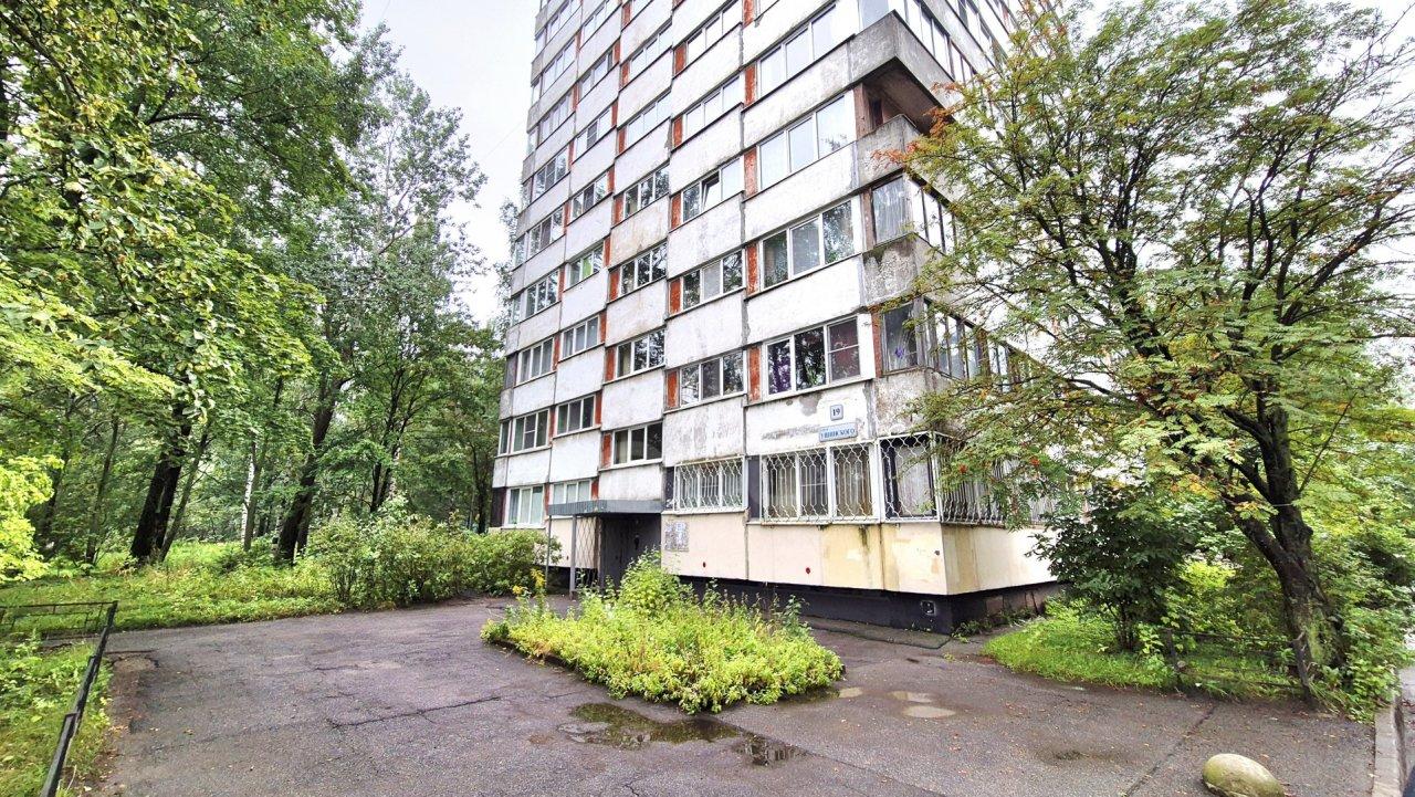 однокомнатная квартира в Санкт-Петербурге по адресу: Ушинского ул., 19