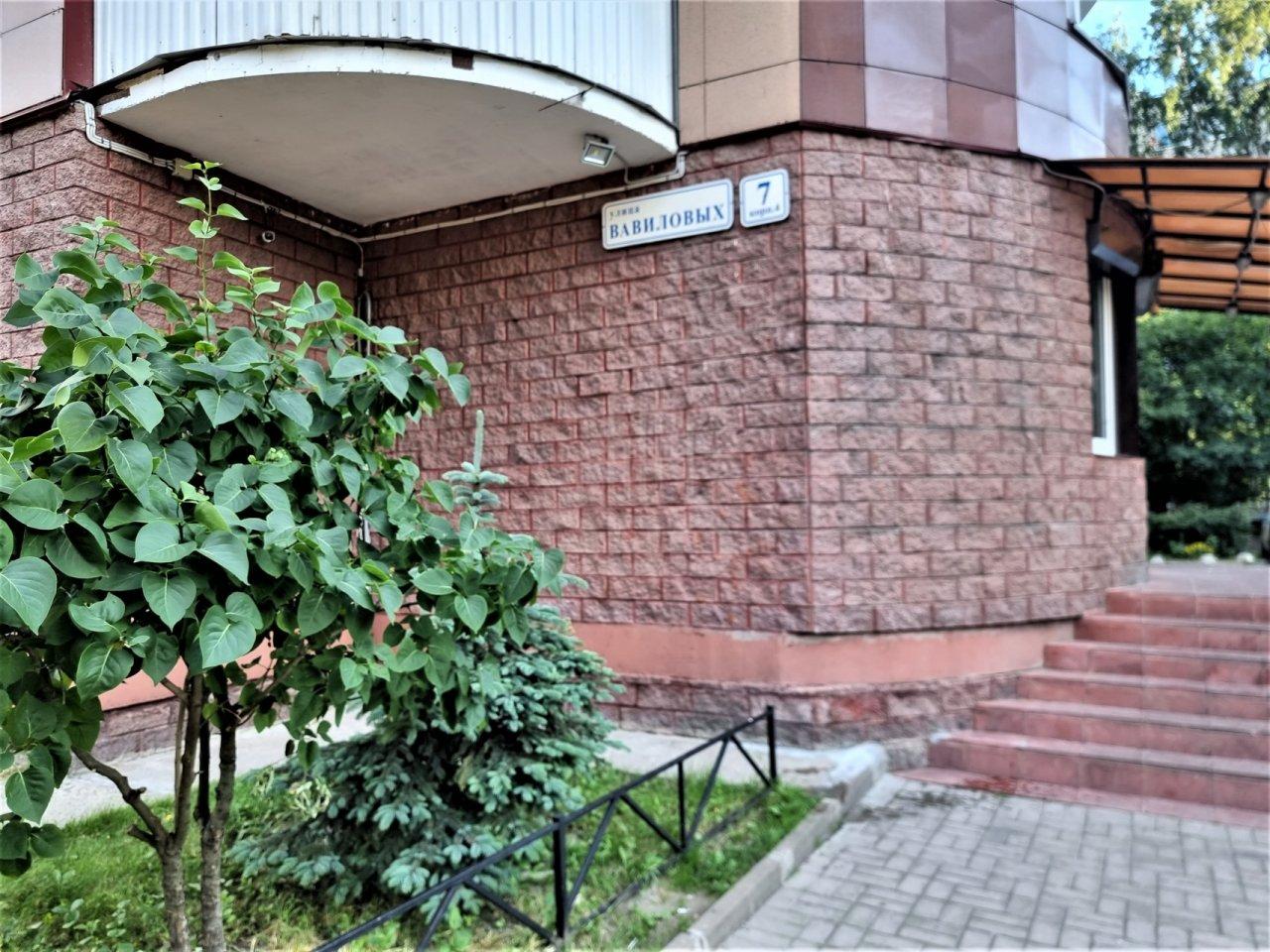 двухкомнатная квартира в Санкт-Петербурге по адресу: Вавиловых ул., 7, к 4