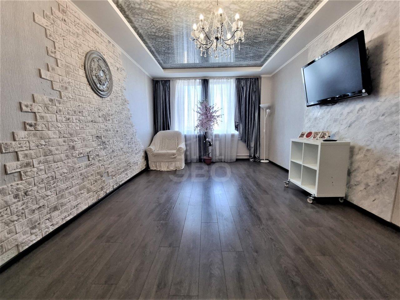 двухкомнатная квартира в Санкт-Петербурге по адресу: Вавиловых ул., 7, к 4