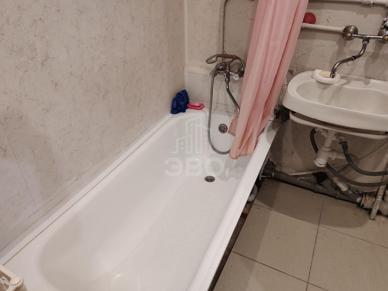 комната в Санкт-Петербурге по адресу: 6-я Красноармейская ул., 16