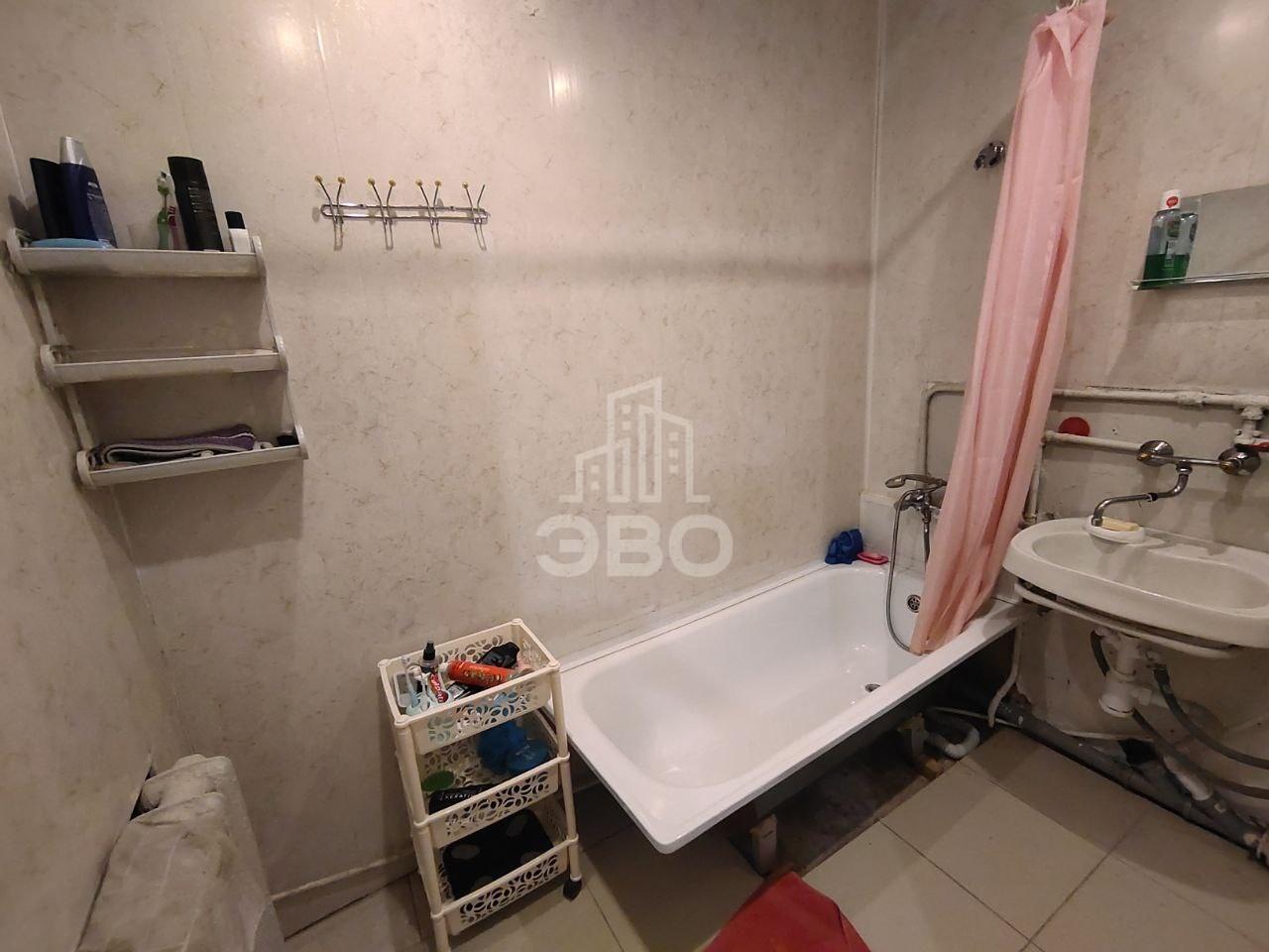 комната в Санкт-Петербурге по адресу: 6-я Красноармейская ул., 16