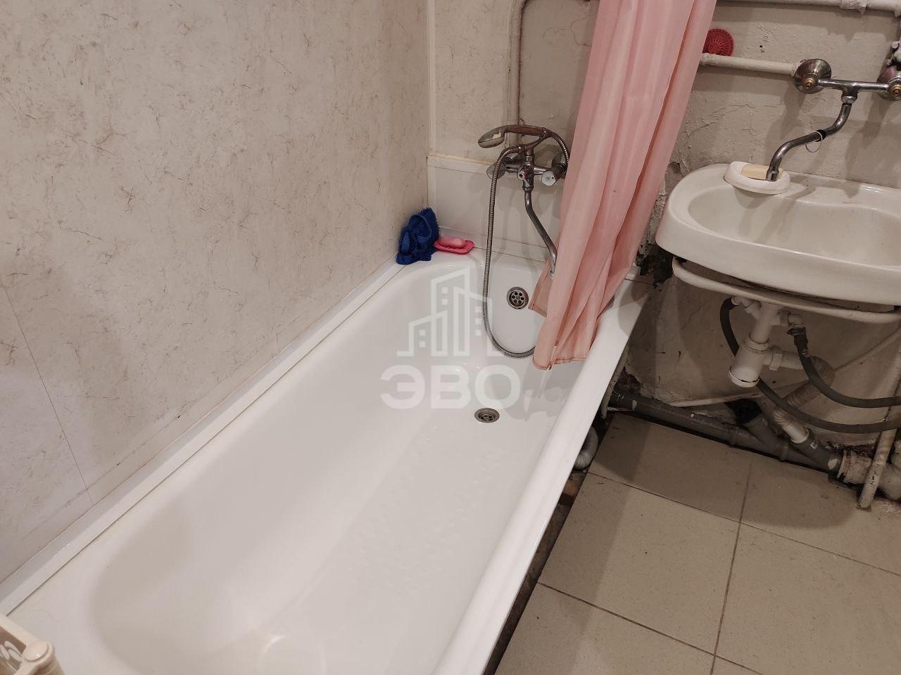 комната в Санкт-Петербурге по адресу: 6-я Красноармейская ул., 16