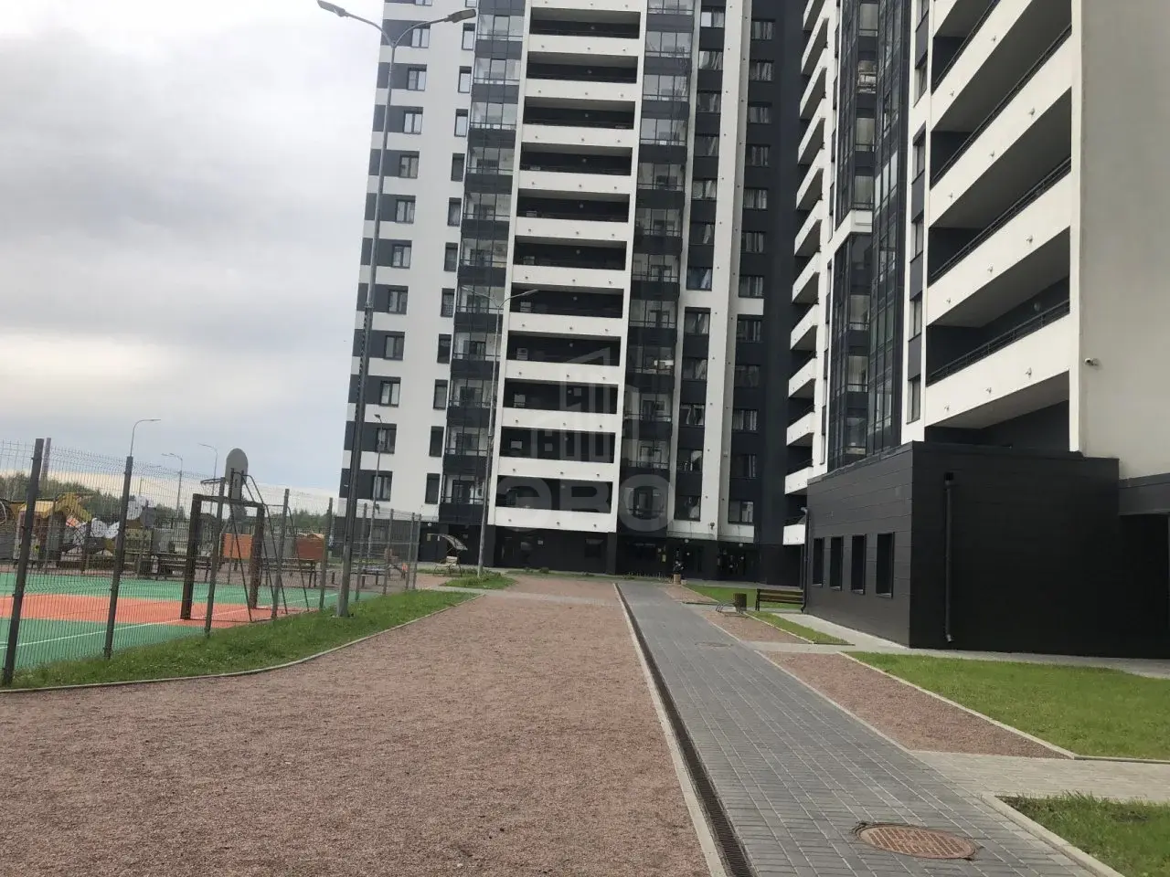 двухкомнатная квартира в Санкт-Петербурге по адресу: Космонавтов проспект, 106, к 1
