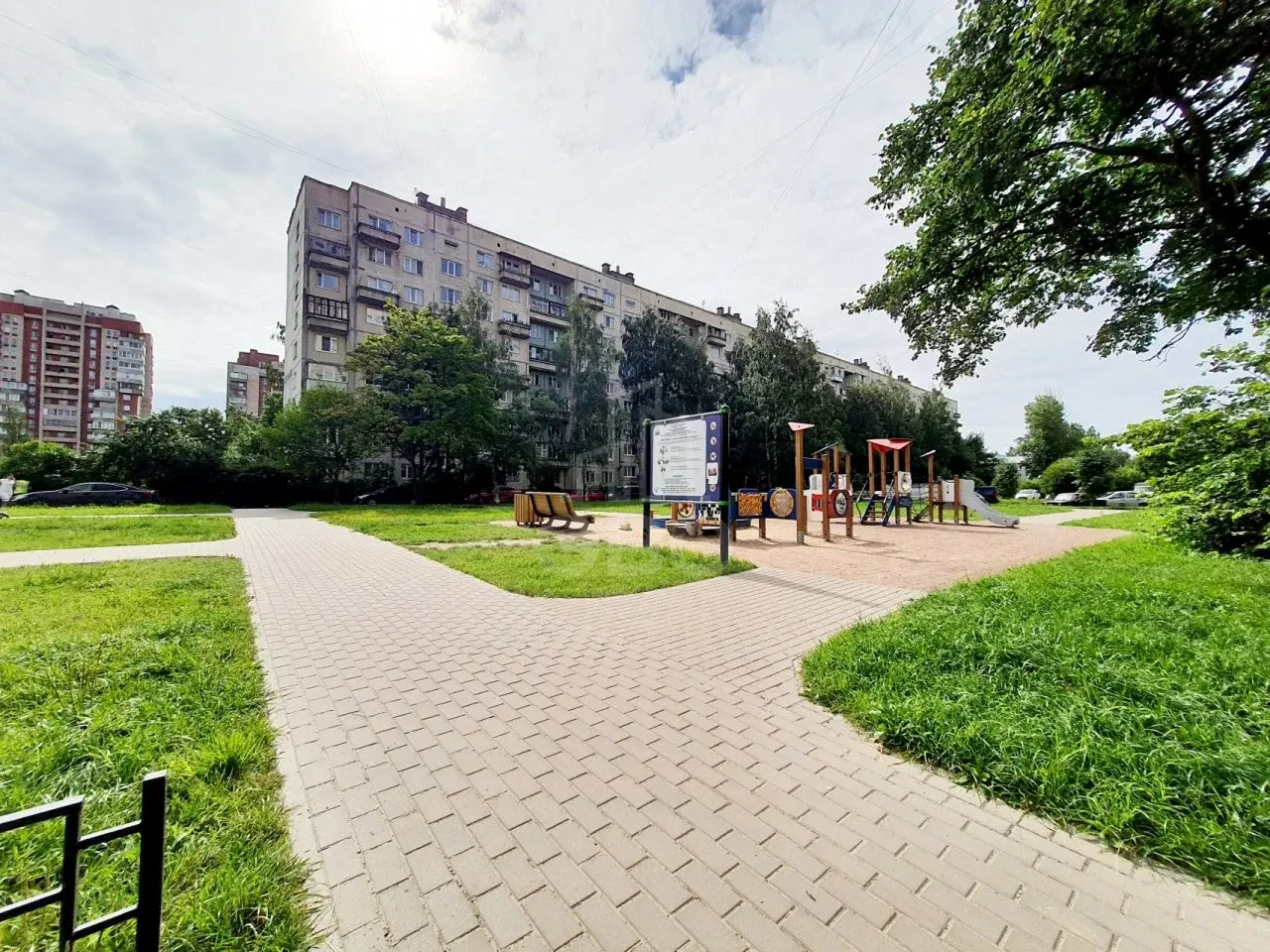 двухкомнатная квартира в Санкт-Петербурге по адресу: Шлиссельбургский проспект, 45