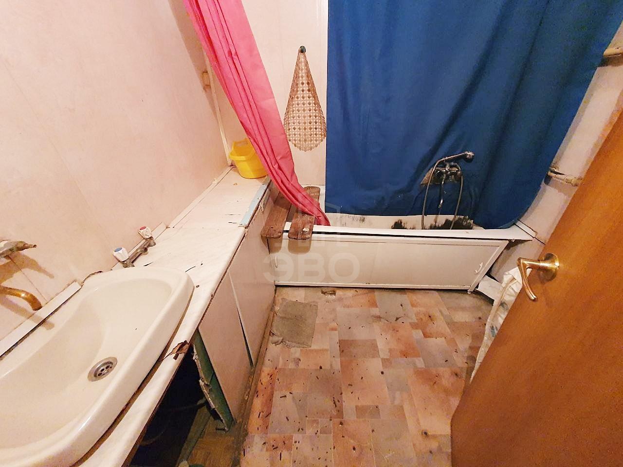 комната в Санкт-Петербурге по адресу: Конная ул., 5, к 3