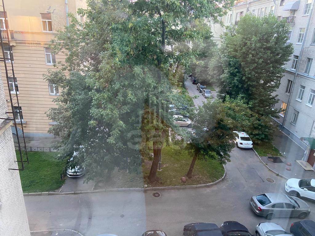 комната в Санкт-Петербурге по адресу: Большеохтинский проспект