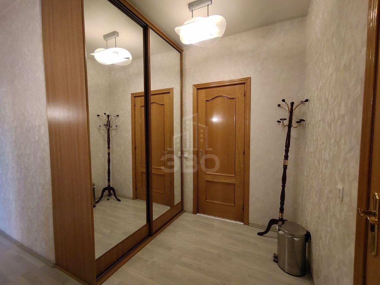 трехкомнатная квартира в Санкт-Петербурге по адресу: Рузовская ул., 15