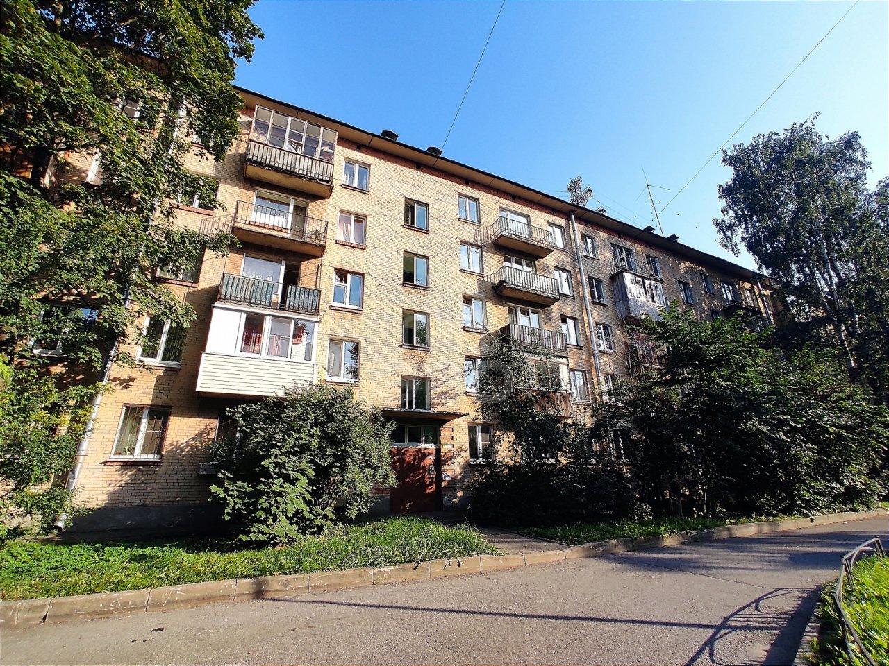 двухкомнатная квартира в Санкт-Петербурге по адресу: Октябрьская наб., 78, к 2