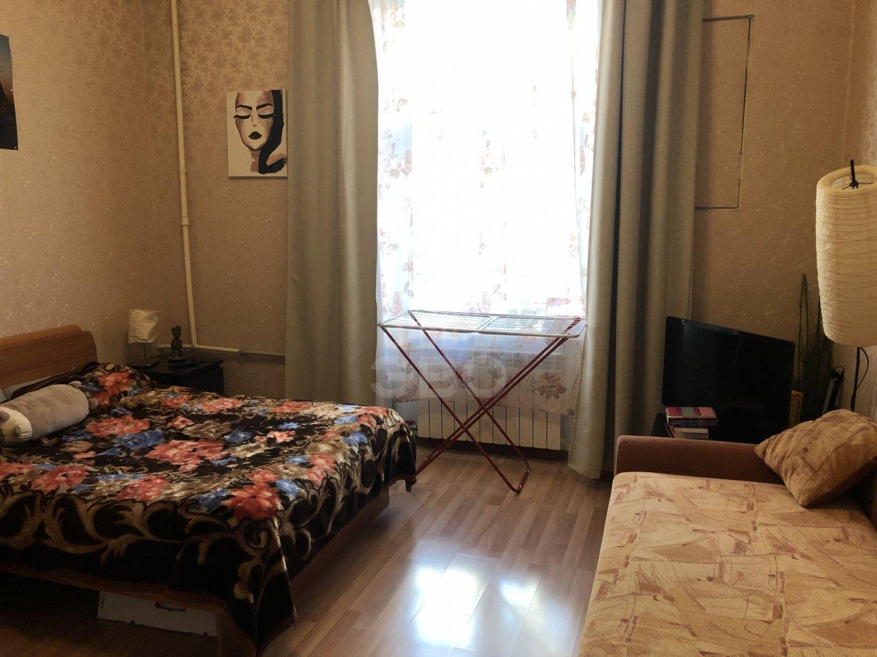 однокомнатная квартира в Санкт-Петербурге по адресу: Рубинштейна ул., 15/17