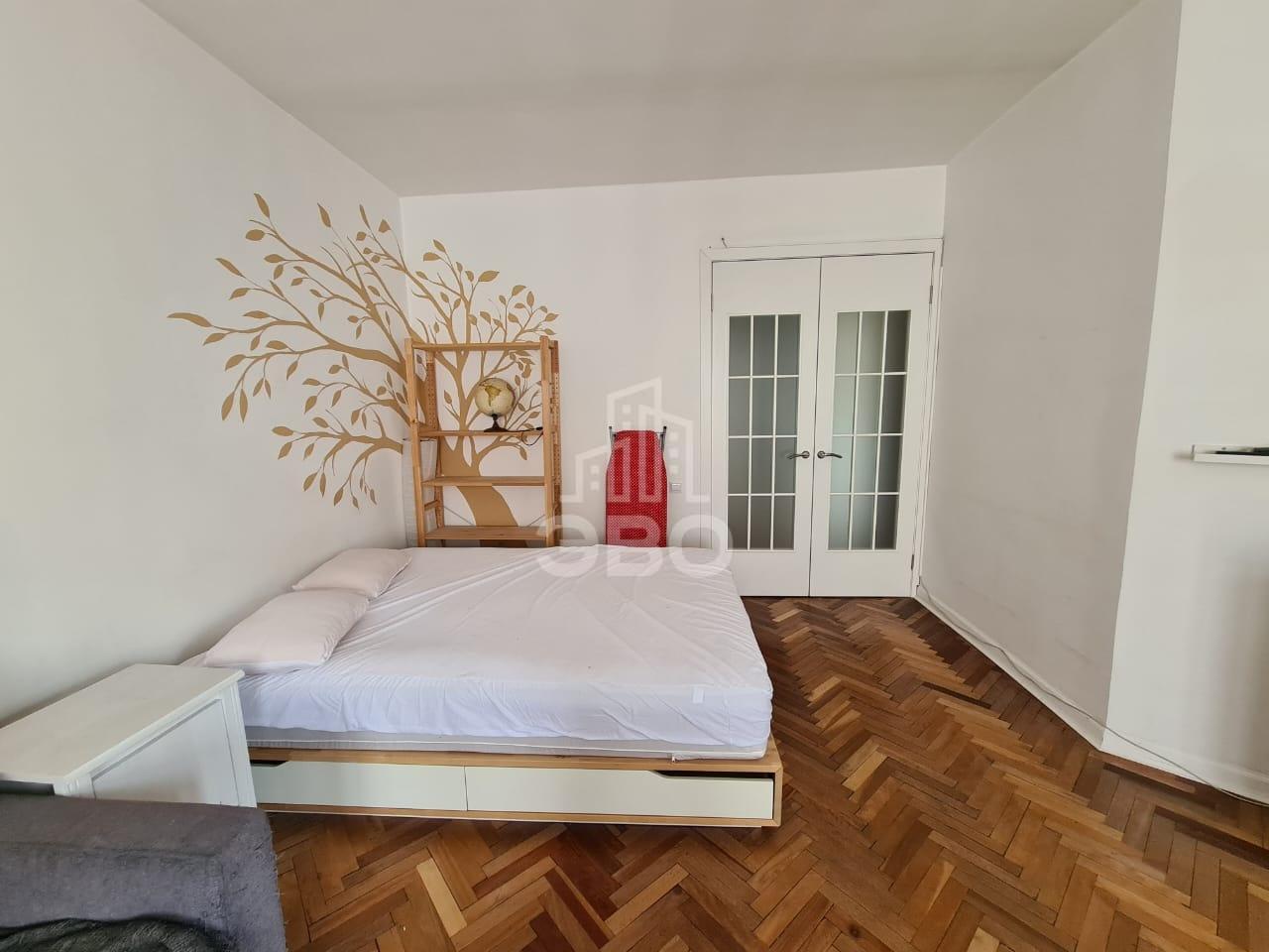 однокомнатная квартира в Санкт-Петербурге по адресу: Апраксин пер., 19/21