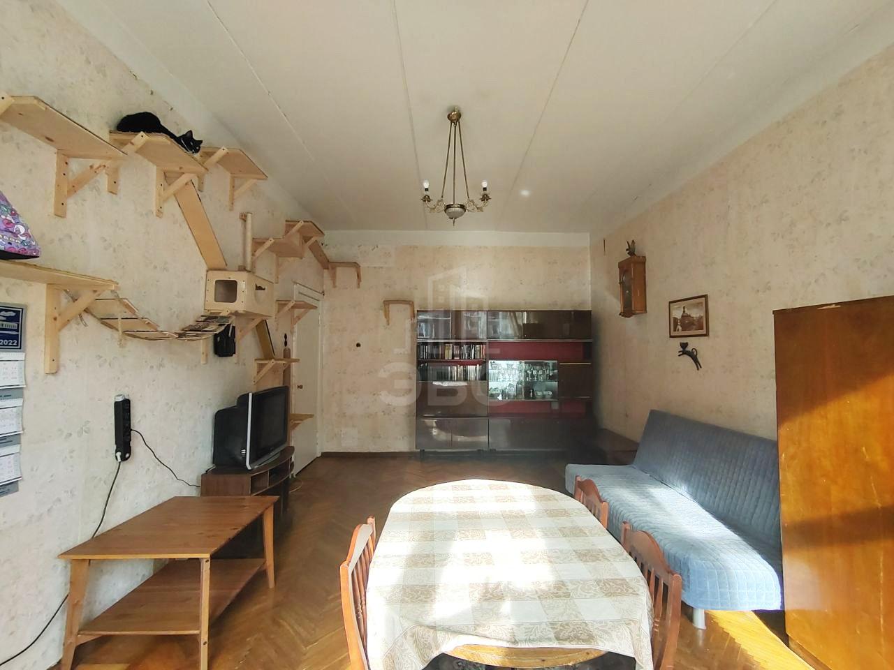 трехкомнатная квартира в Санкт-Петербурге по адресу: Достоевского ул., 13