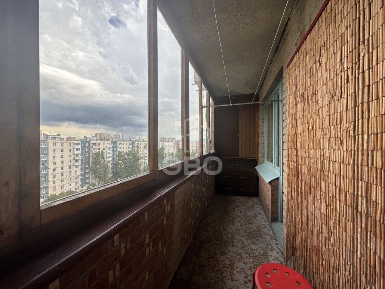 однокомнатная квартира в Санкт-Петербурге по адресу: Десантников ул., 24