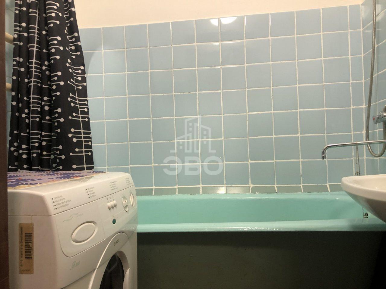 однокомнатная квартира в Санкт-Петербурге по адресу: Десантников ул., 24