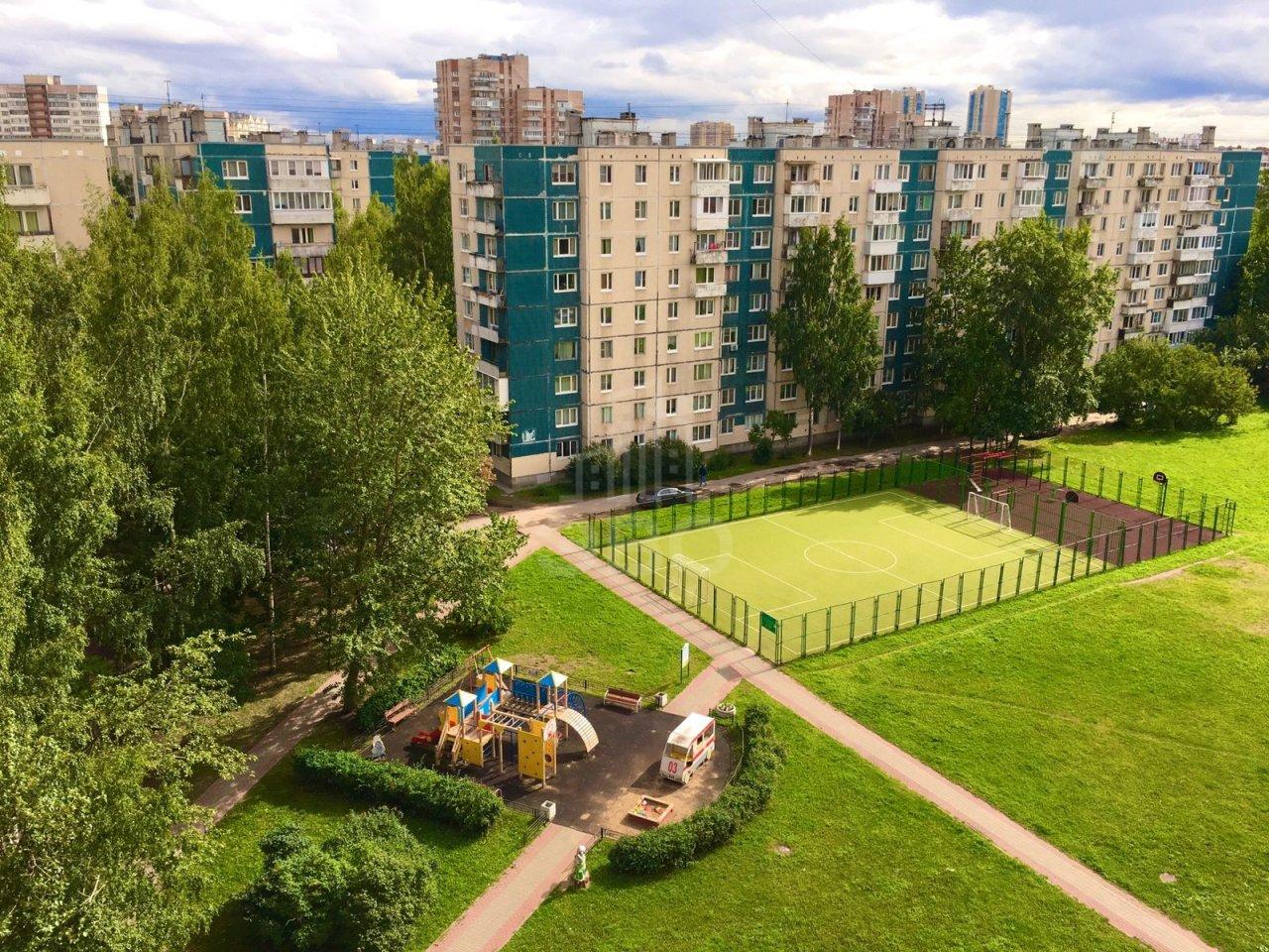 однокомнатная квартира в Санкт-Петербурге по адресу: Десантников ул., 24