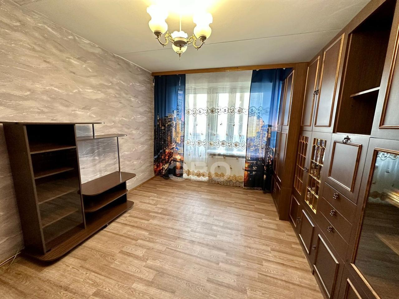 однокомнатная квартира в Санкт-Петербурге по адресу: Десантников ул., 24