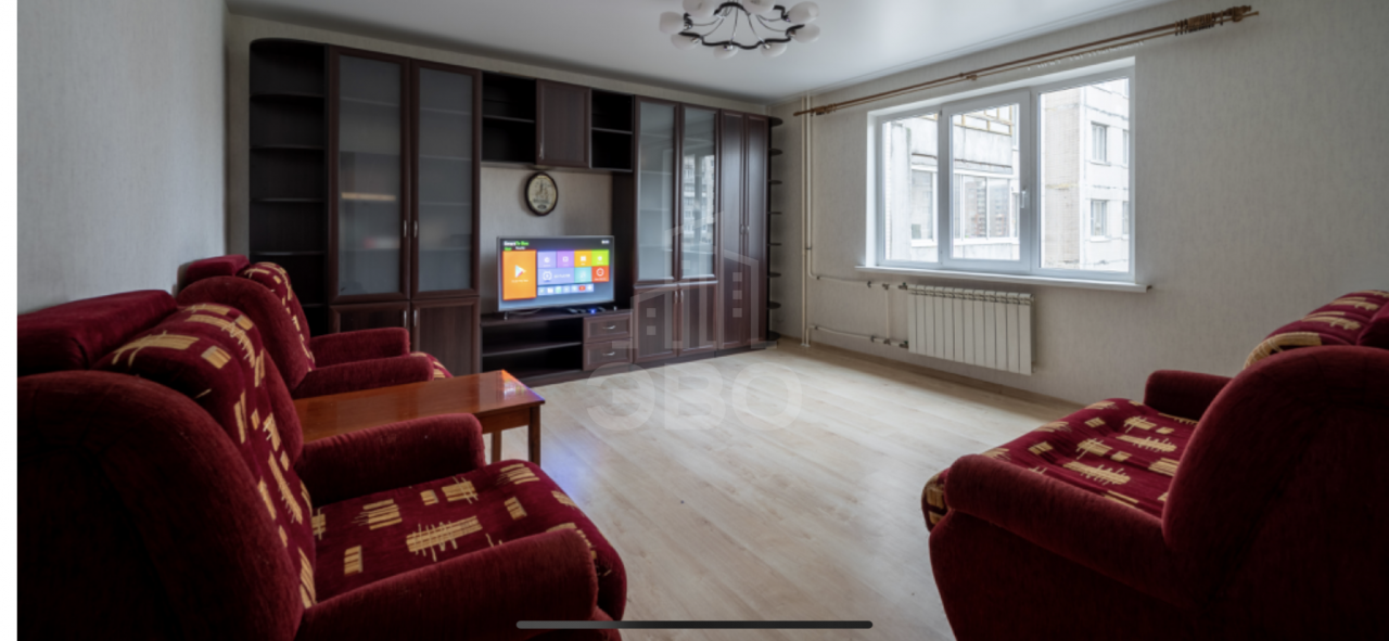 трехкомнатная квартира в Санкт-Петербурге по адресу: Малая Бухарестская ул., 11