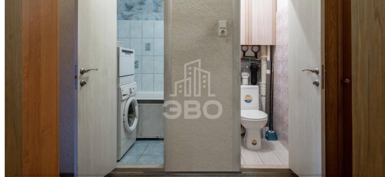 трехкомнатная квартира в Санкт-Петербурге по адресу: Малая Бухарестская ул., 11