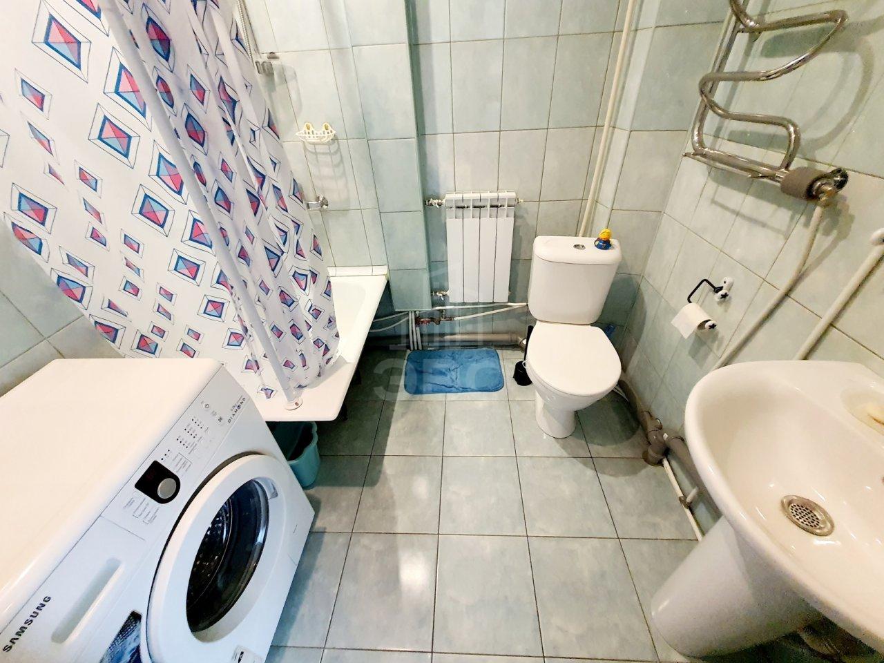 двухкомнатная квартира в Санкт-Петербурге по адресу: Дибуновская ул., 31