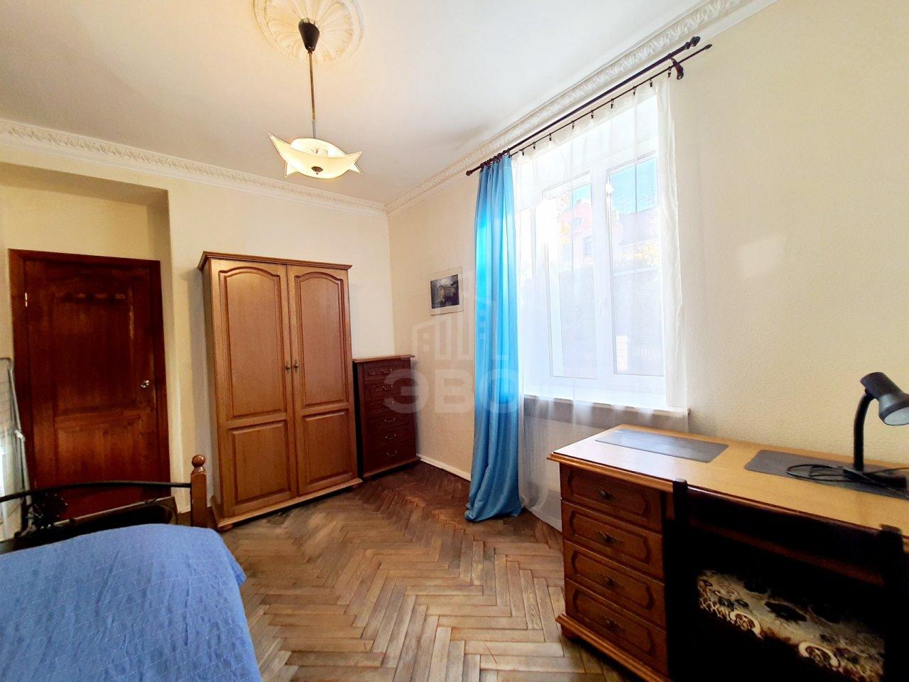 двухкомнатная квартира в Санкт-Петербурге по адресу: Дибуновская ул., 31