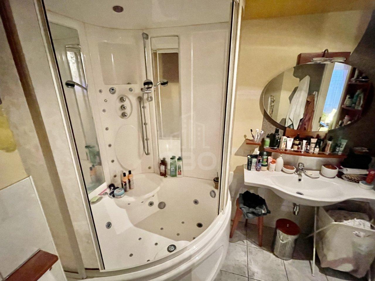 двухкомнатная квартира в Санкт-Петербурге по адресу: Культуры проспект, 18, к 2