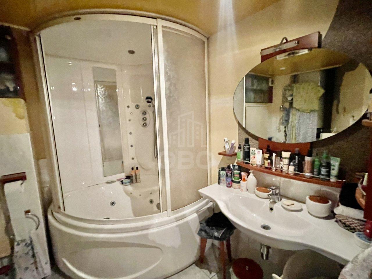 двухкомнатная квартира в Санкт-Петербурге по адресу: Культуры проспект, 18, к 2