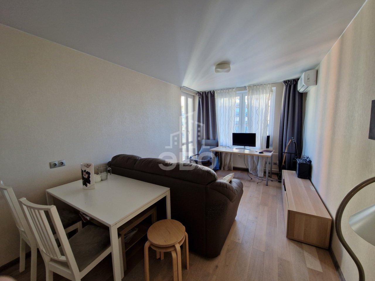 однокомнатная квартира в Санкт-Петербурге по адресу: Маршала Тухачевского ул., 25