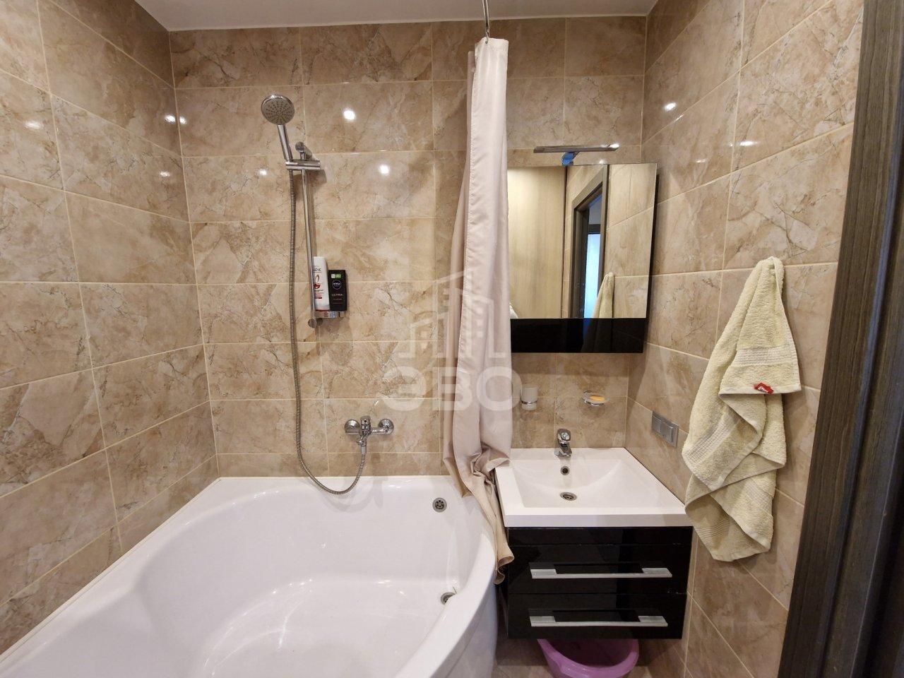 однокомнатная квартира в Санкт-Петербурге по адресу: Маршала Тухачевского ул., 25