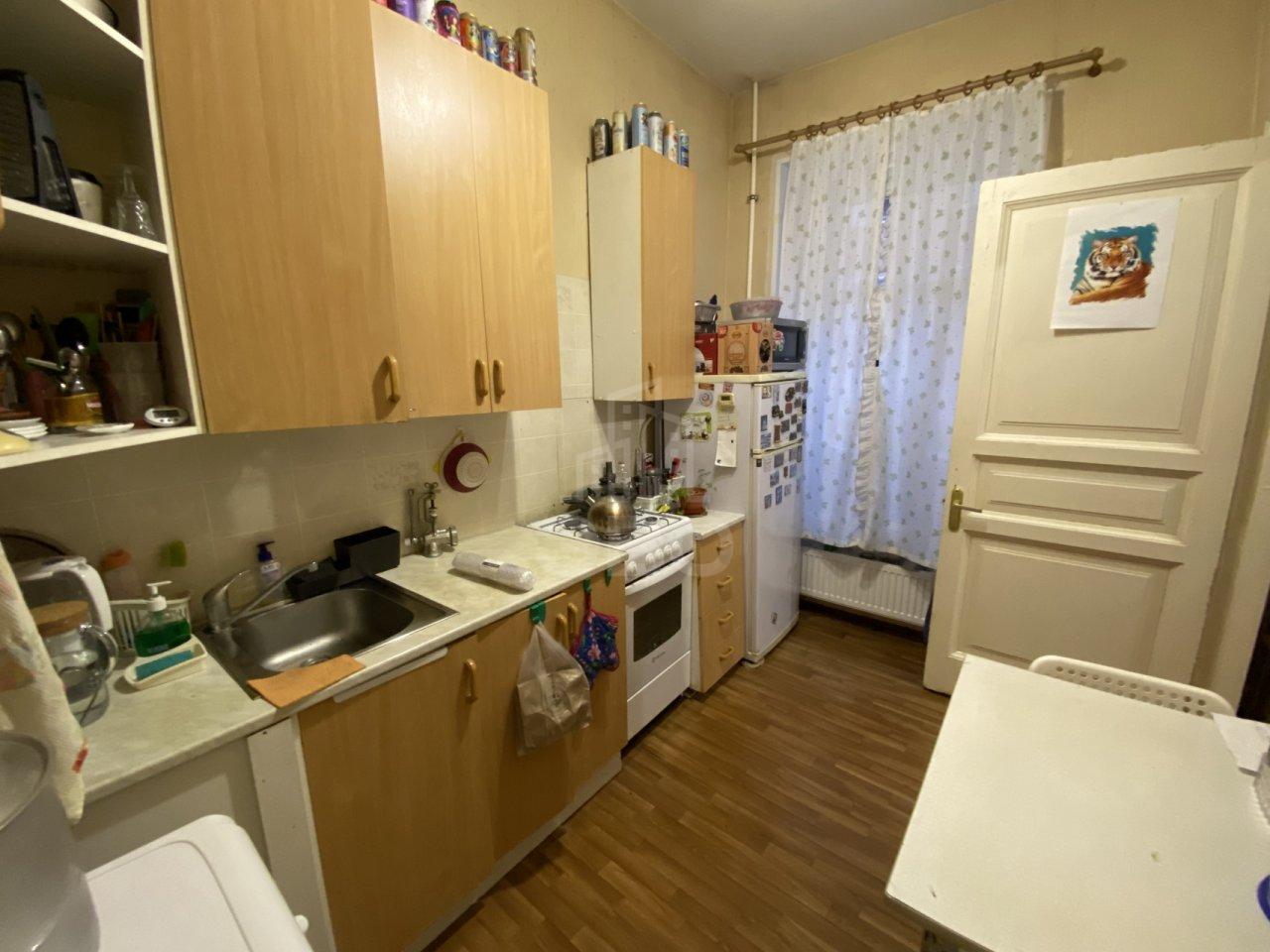 трехкомнатная квартира в Санкт-Петербурге по адресу: Смольный проспект, 7