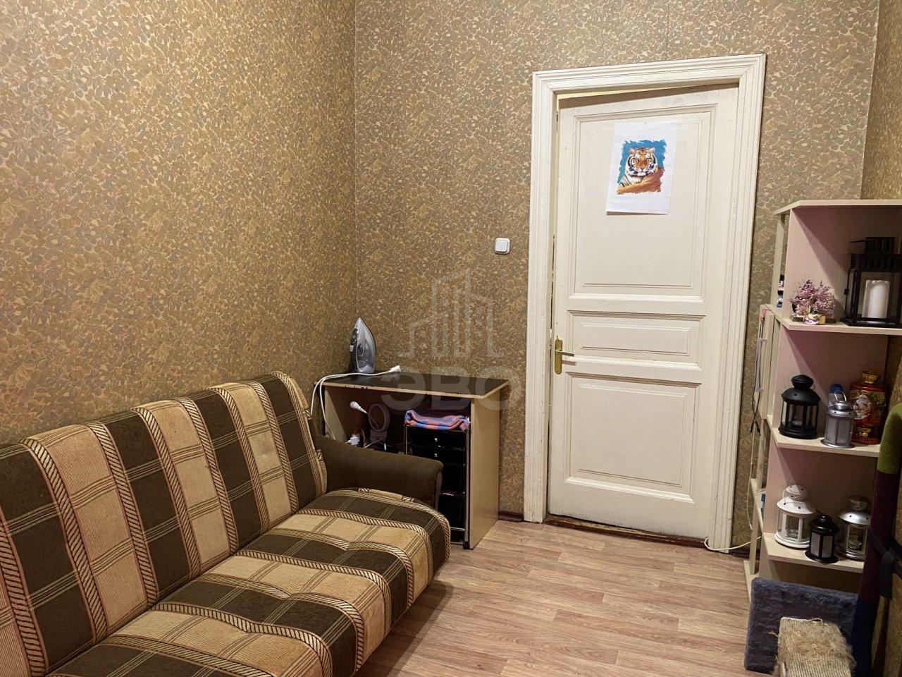 трехкомнатная квартира в Санкт-Петербурге по адресу: Смольный проспект, 7