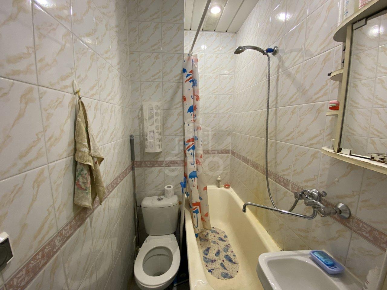 трехкомнатная квартира в Санкт-Петербурге по адресу: Смольный проспект, 7