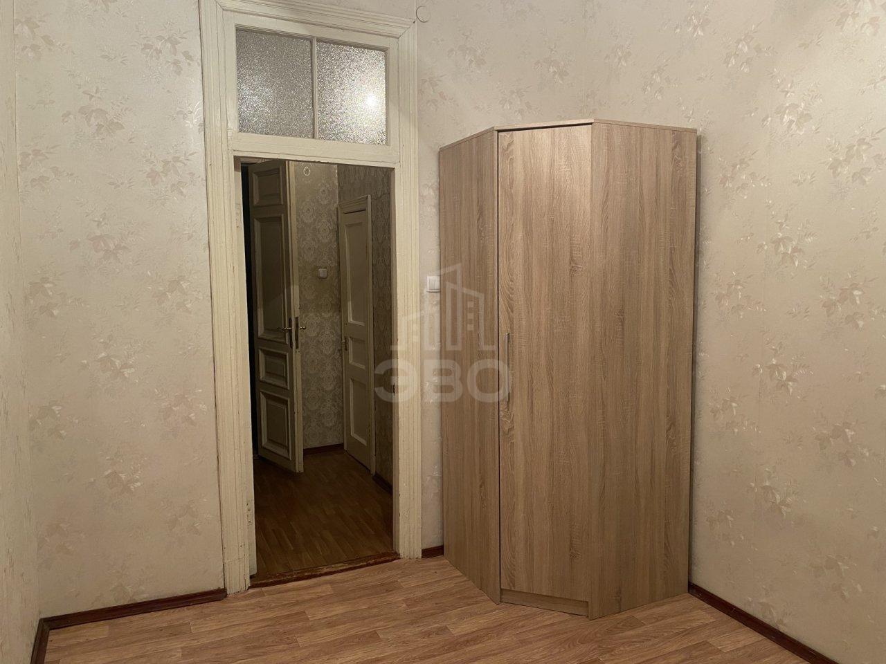 трехкомнатная квартира в Санкт-Петербурге по адресу: Смольный проспект, 7