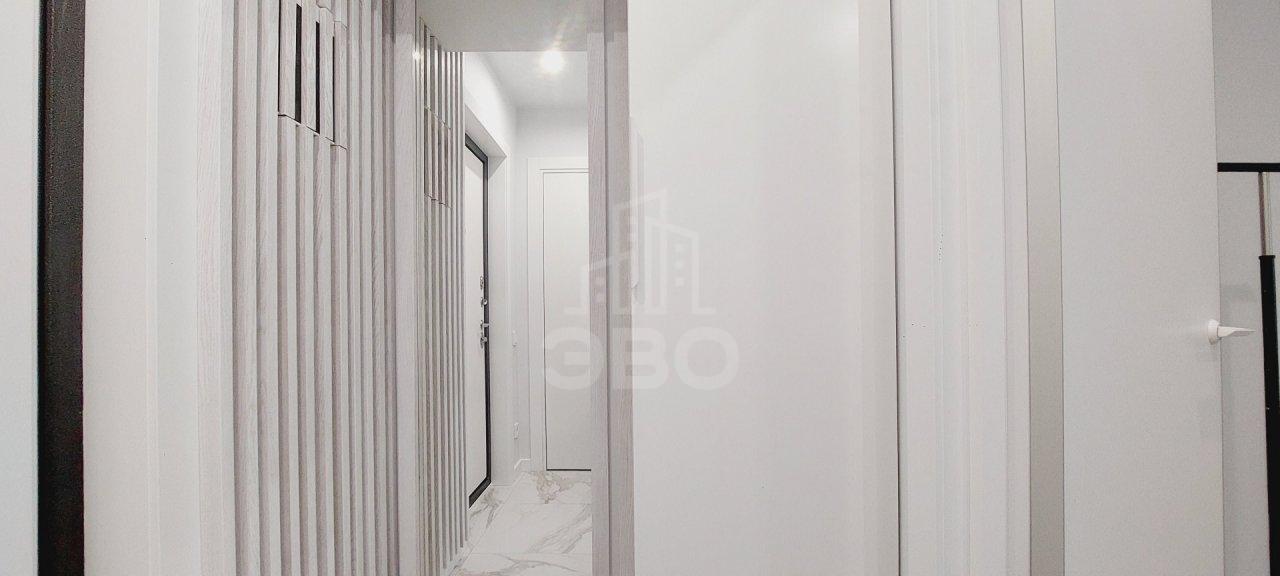 трехкомнатная квартира в Санкт-Петербурге по адресу: Кременчугская ул., 13, к 1, литера А