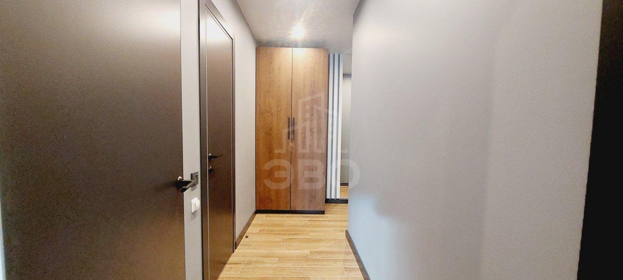 трехкомнатная квартира в Санкт-Петербурге по адресу: Кременчугская ул., 13, к 1, литера А