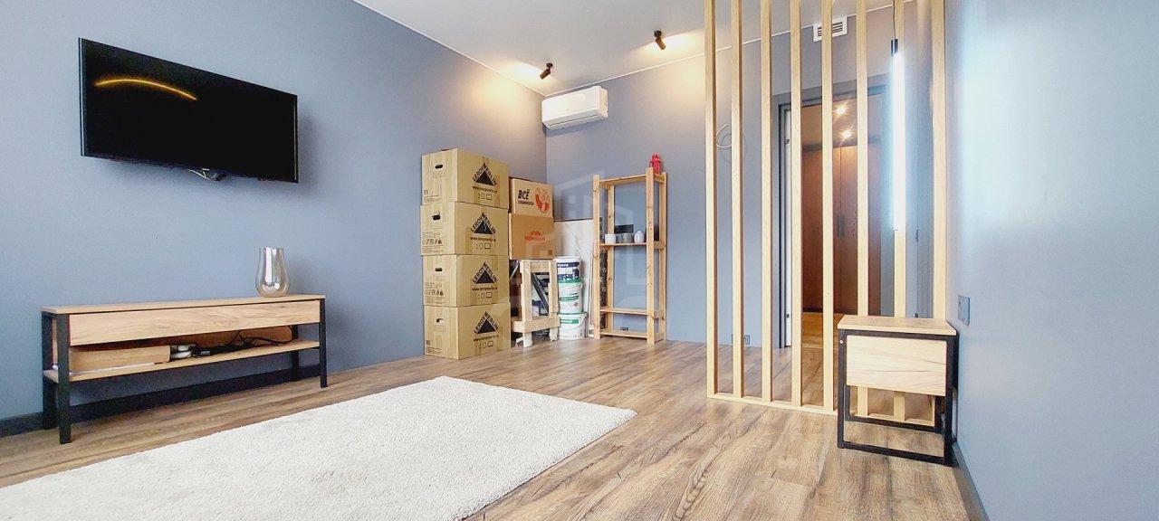 трехкомнатная квартира в Санкт-Петербурге по адресу: Кременчугская ул., 13, к 1, литера А