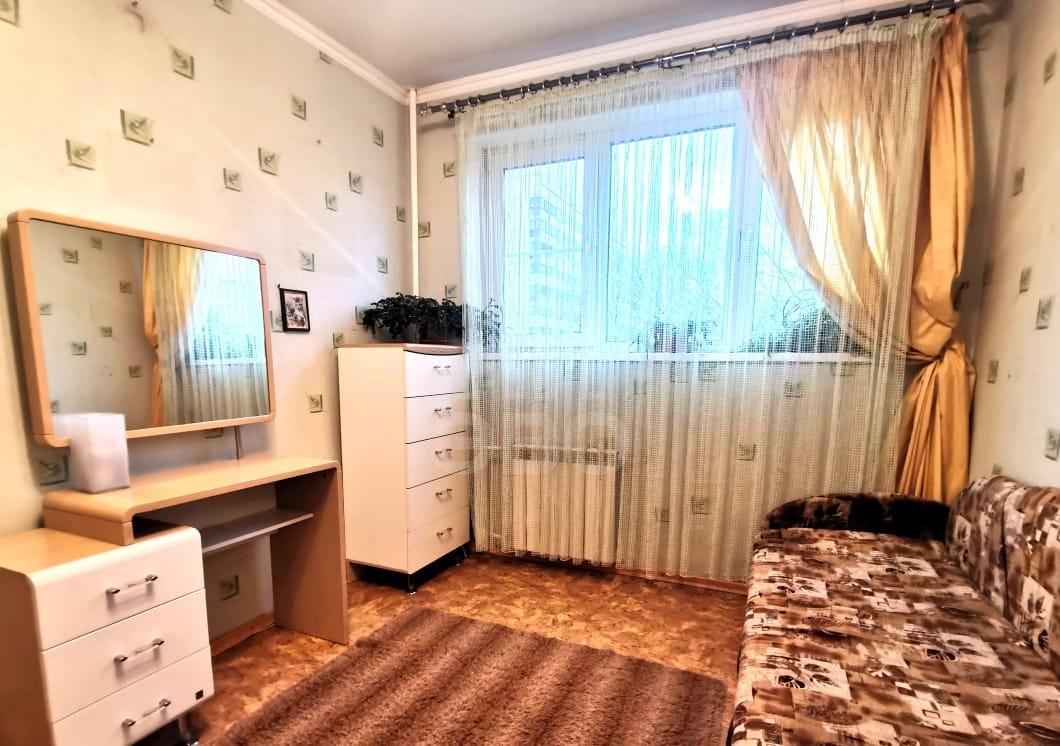 многокомнатная квартира в Санкт-Петербурге по адресу: Наличная ул., 30