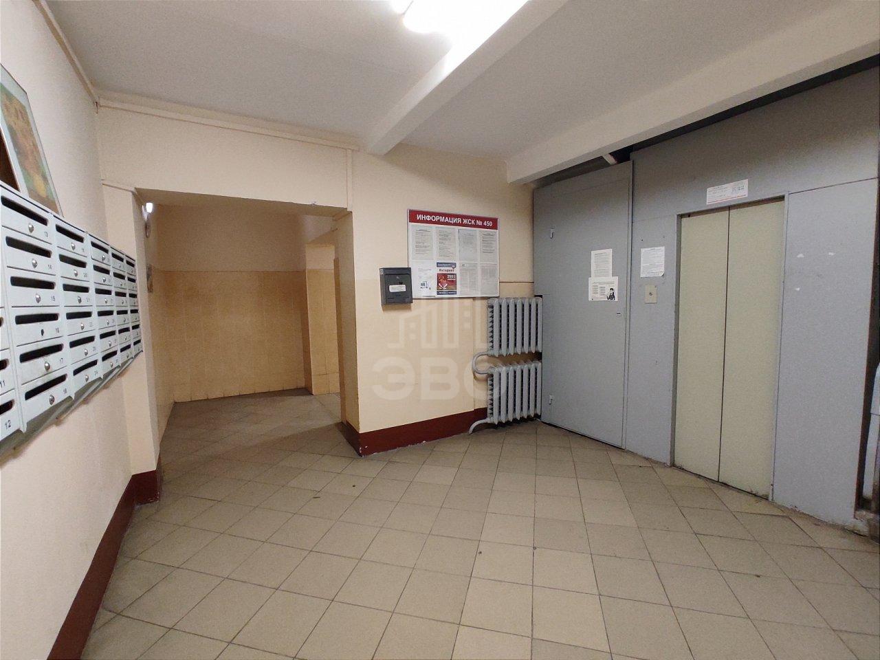 двухкомнатная квартира в Санкт-Петербурге по адресу: Варшавская ул., 118